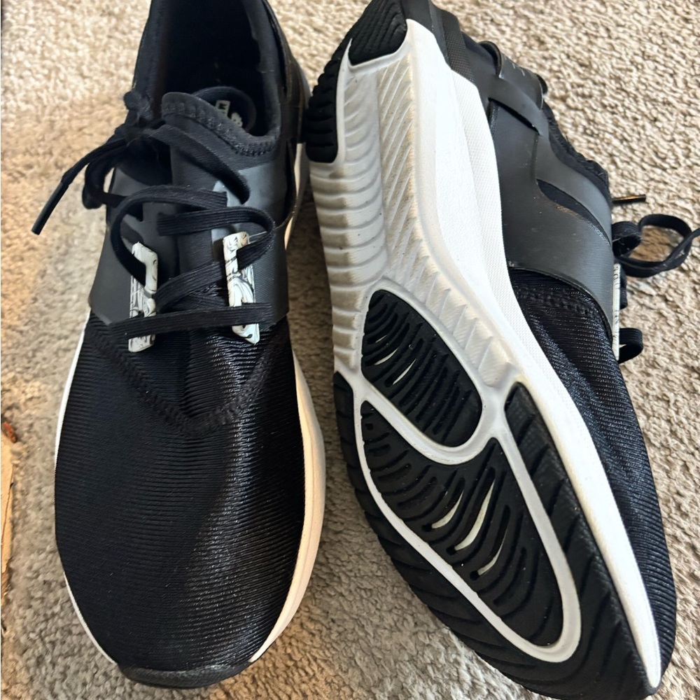 Black New Balance Women Sneakers